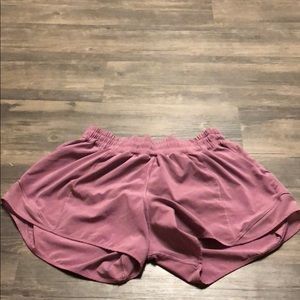 Lululemon hotty hot hot short sz 8